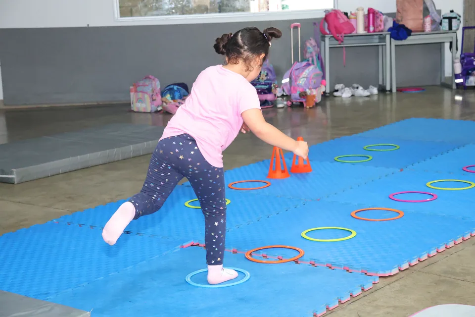 Altamira student practicing gymnastics