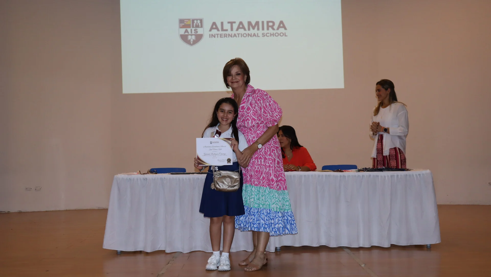 Elementary Honor Roll Ceremony - photograph 5