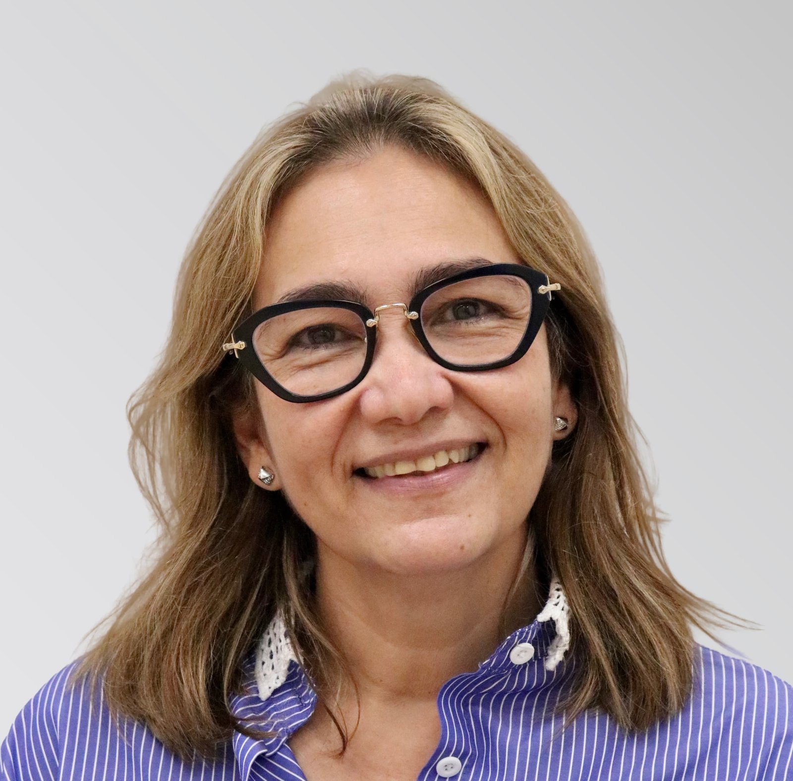 JACQUELINE VISBAL